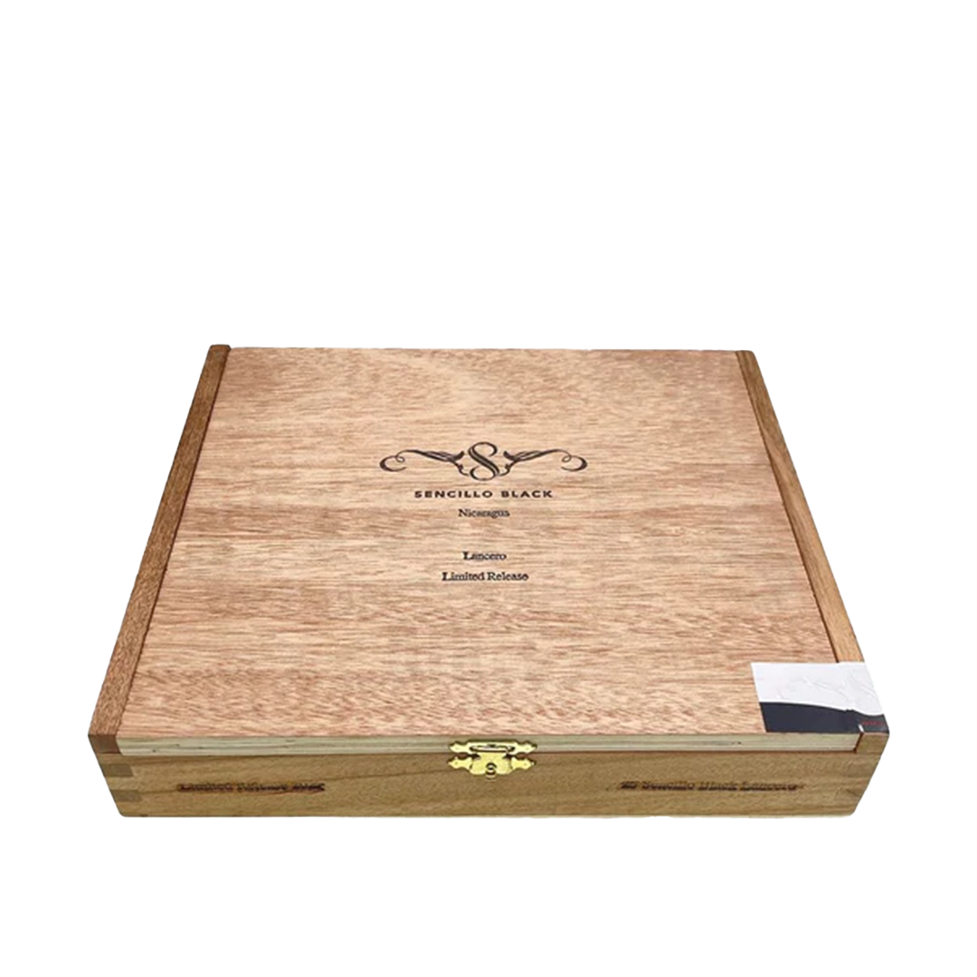Sencillo Black Lancero