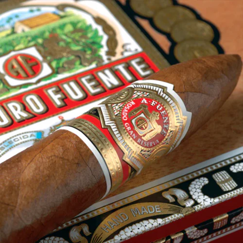 Arturo Fuente Rosado Magnum R cigar