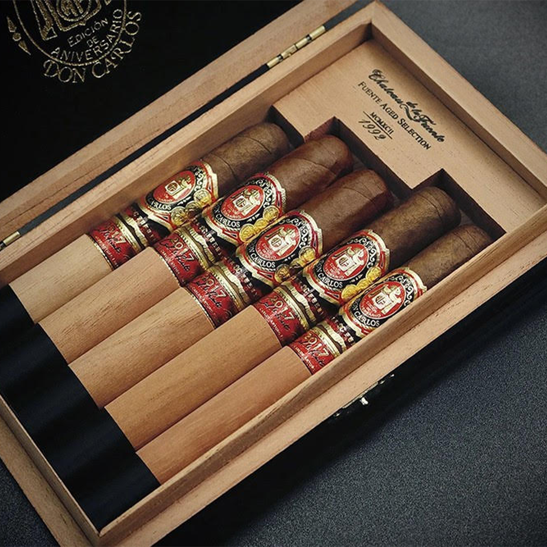 Don Carlos Edicion de Aniversario Assortment