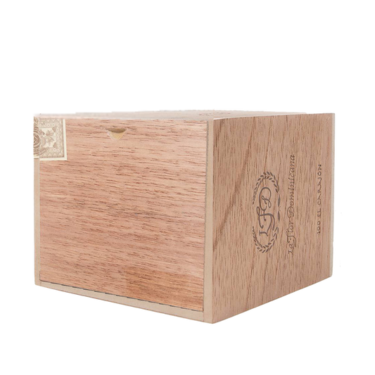 La Flor Dominicana El Carajon Oscuro