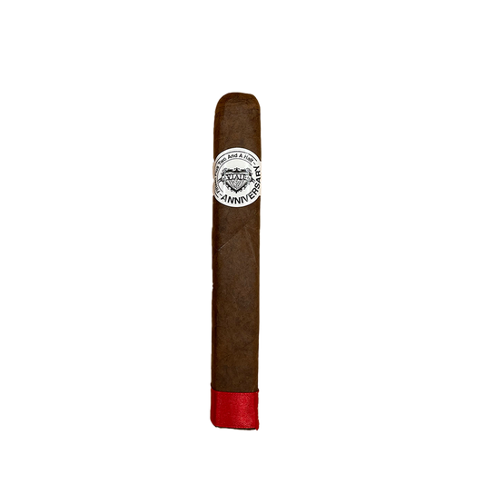 Viaje Fifteen Plus two and a half Red cigar