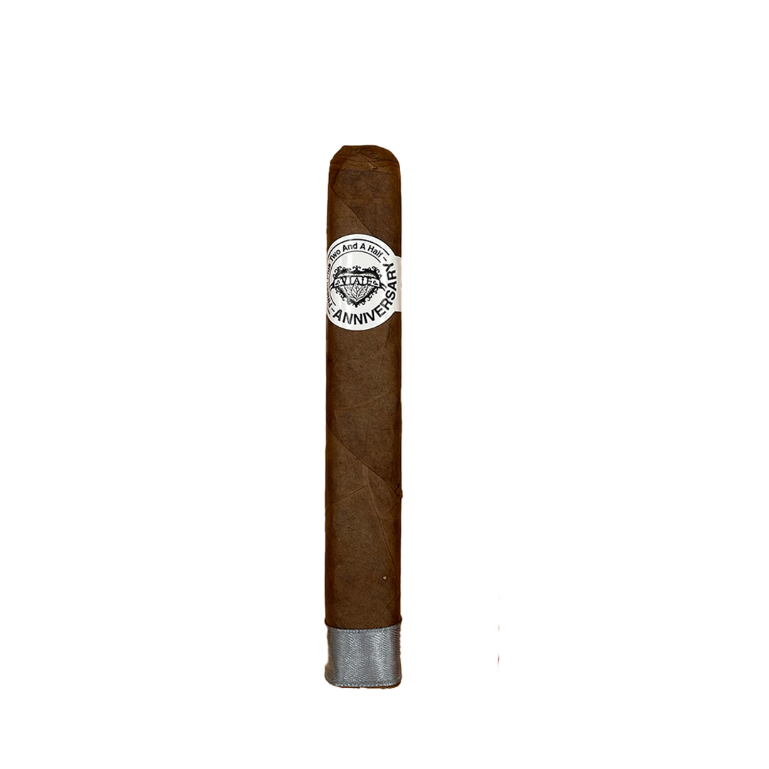 Viaje Fifteen Plus two and a half SIlver cigar