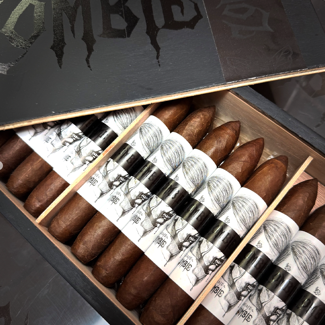 Viaje Zombie Alt Art Black